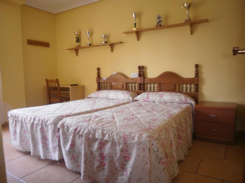 Pension Galimar Сан-Висенте-де-ла-Баркера Номер фото